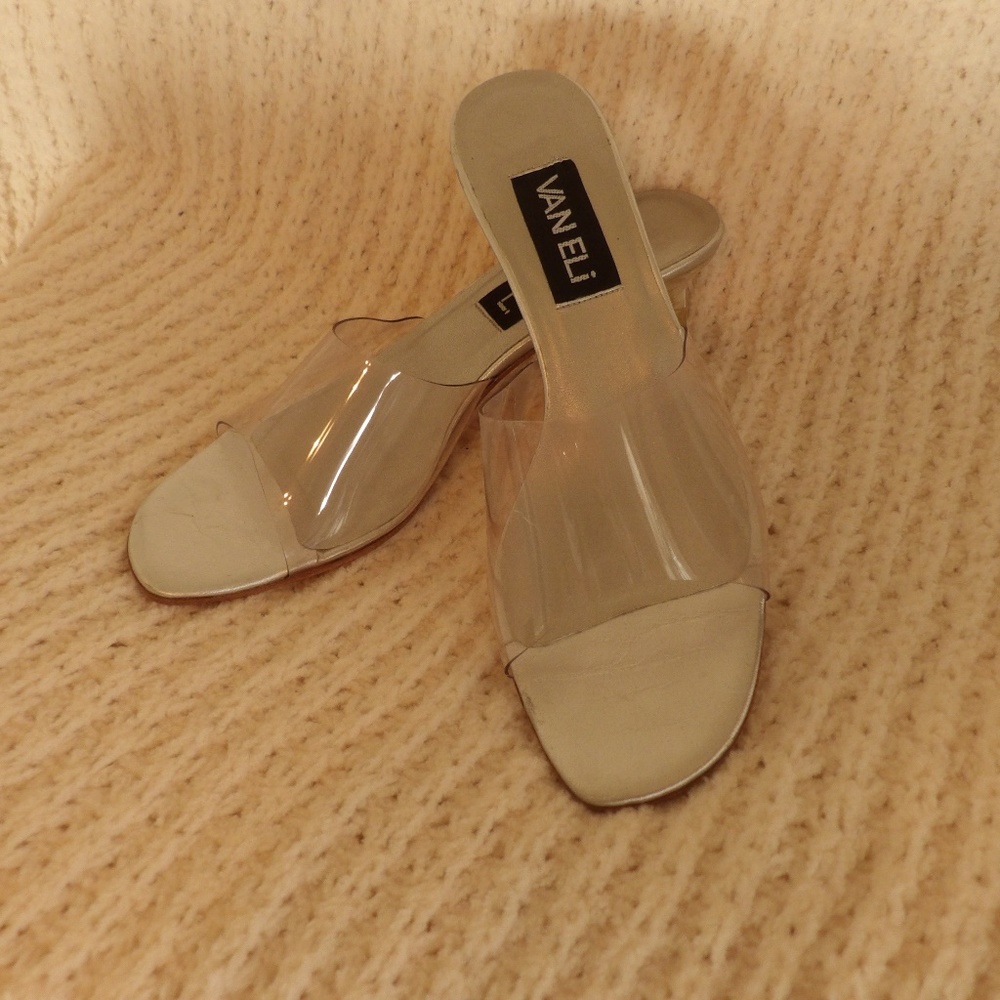 Vaneli Slip Cinderella  Sandal